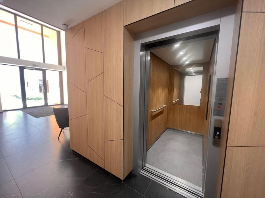 Karzo Property Lk 209 Budapest Luaran gambar