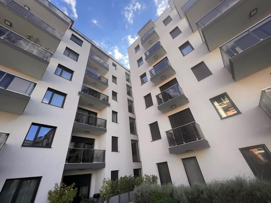 Karzo Property Lk 209 Budapest Luaran gambar