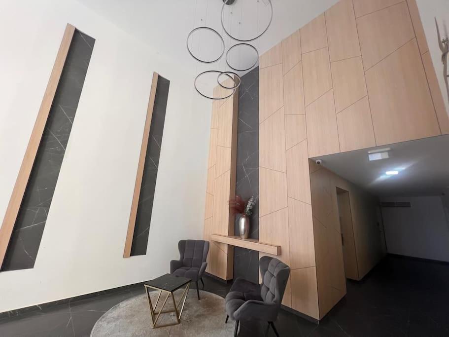 Karzo Property Lk 209 Budapest Luaran gambar