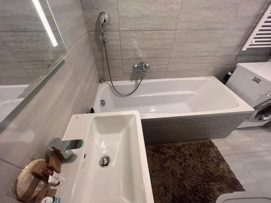 Karzo Property Lk 209 Budapest Luaran gambar